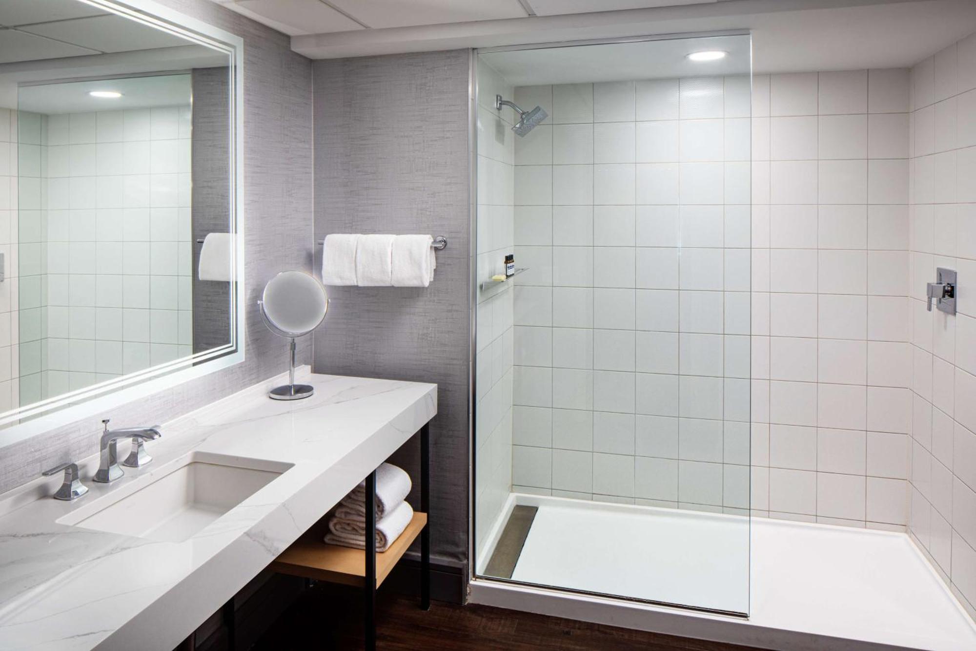 Hyatt Regency Hotel 3*